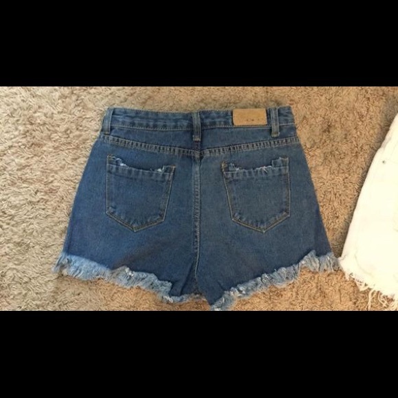 Aeropostal Jean shorts - Picture 2 of 2